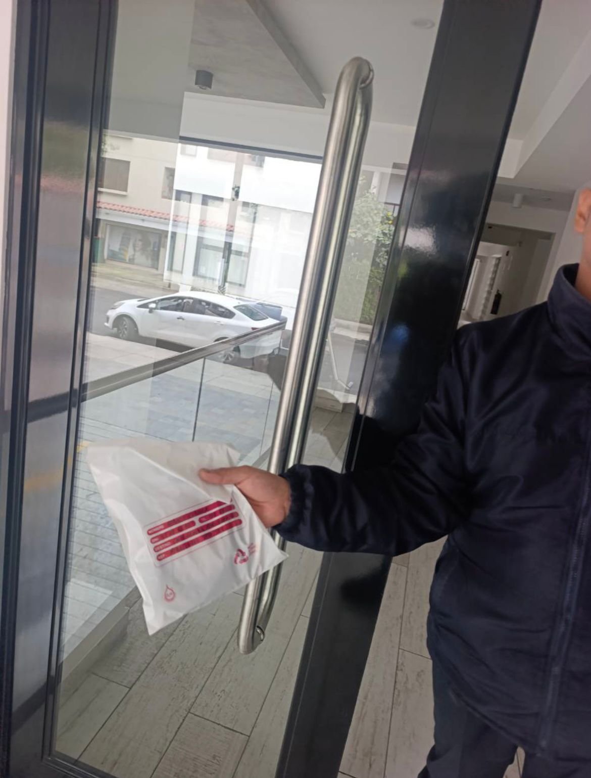 Cliente recibiendo